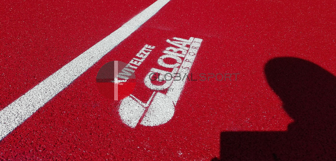 Tennis court surfaces