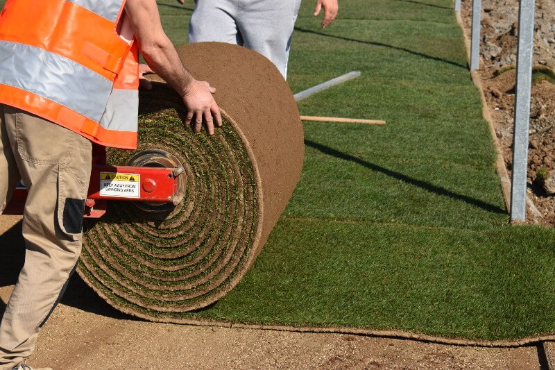 Új élőfüves pálya az Újfehértói Stadionban